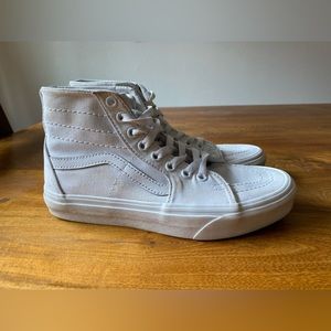 VANS All white high tops Women’s size 6.5 (men’s size 5)